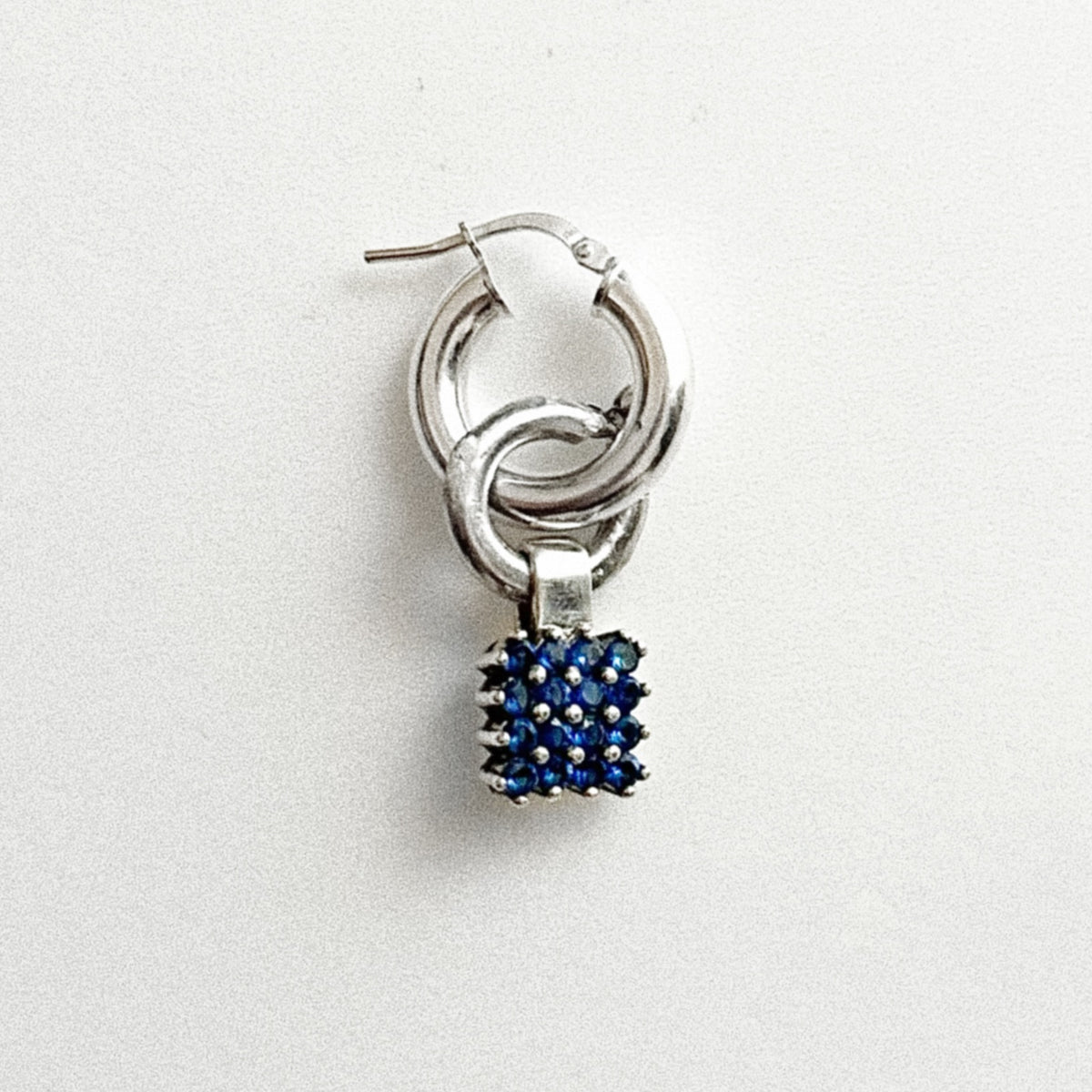 Boucle d'oreille Jeanne