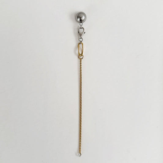 Boucle d'oreille - Mousqueton et maillon doré