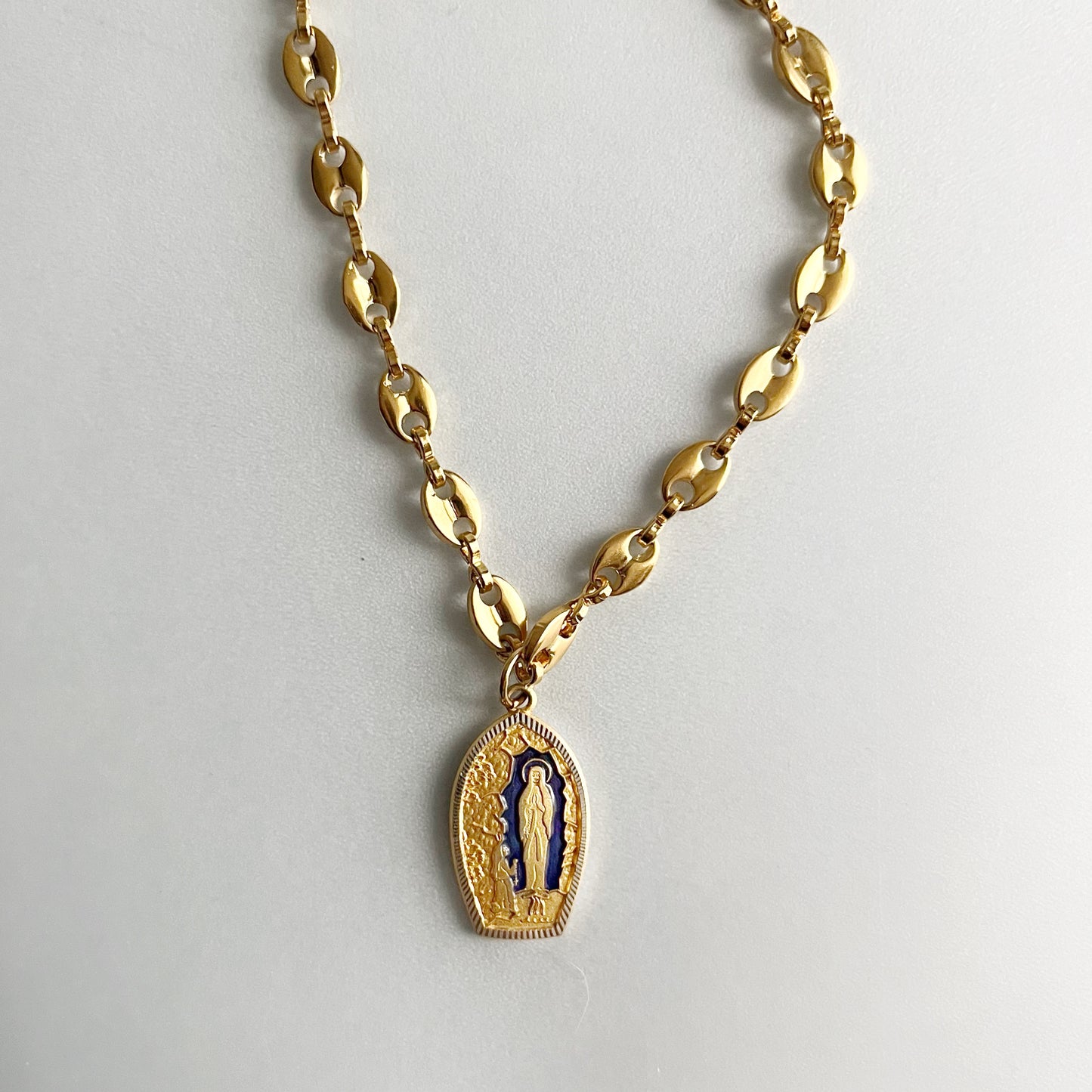 Collier - Médaillon vitrail