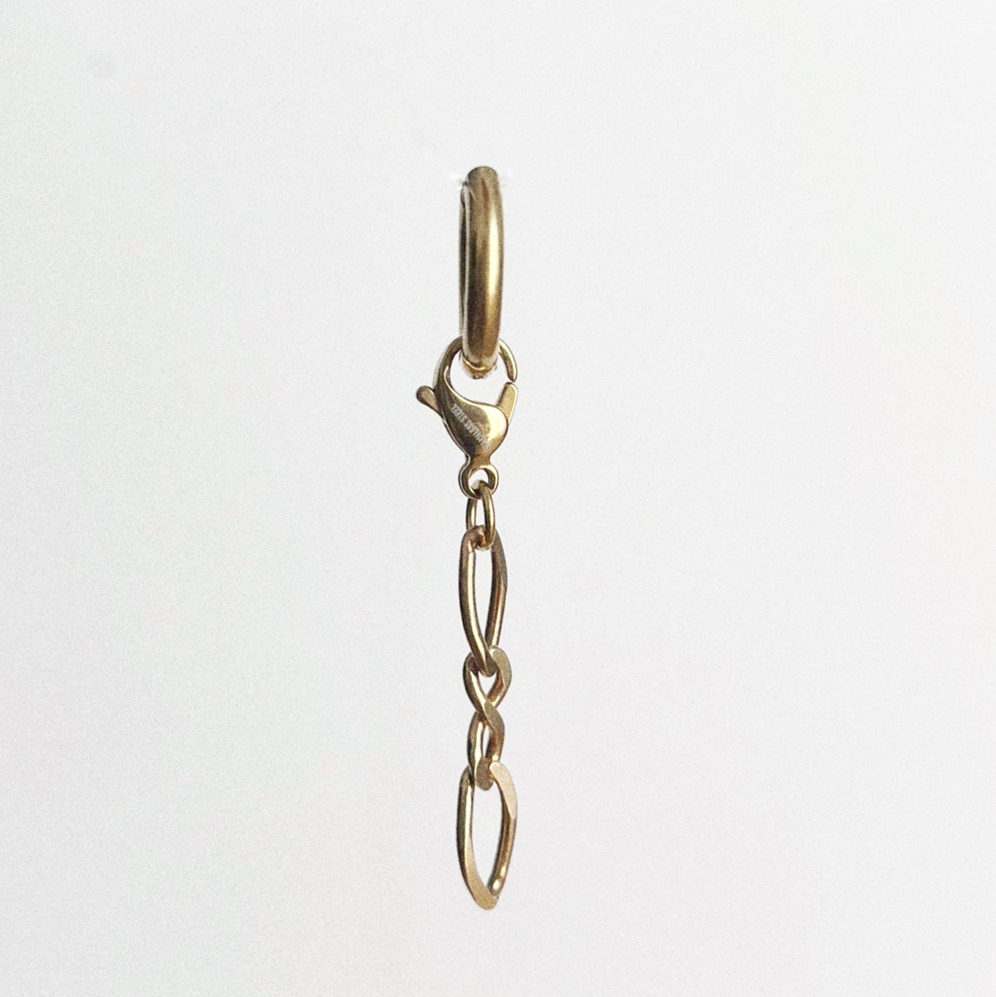 Boucle d'oreille - la Figaro