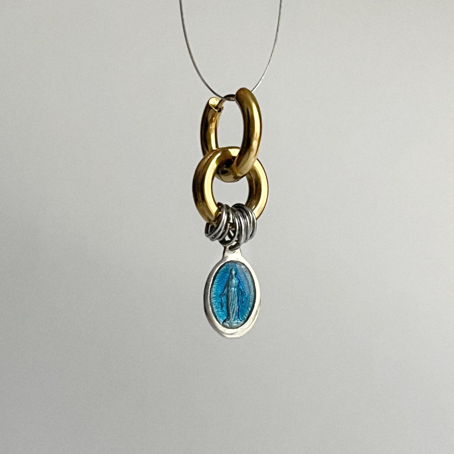 Boucle d'oreille Sibylle