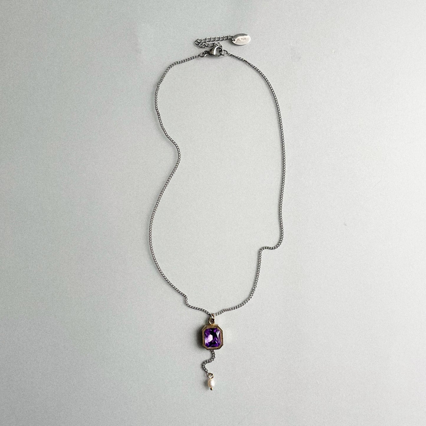Anemone Necklace