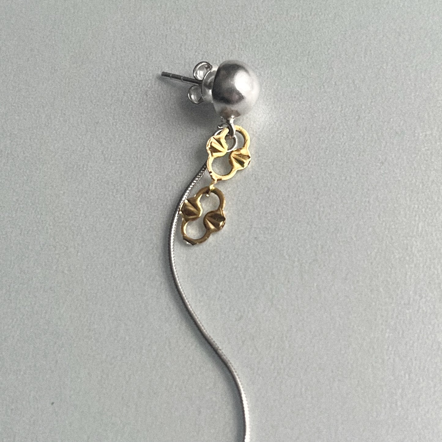 Boucle d'oreille Diana
