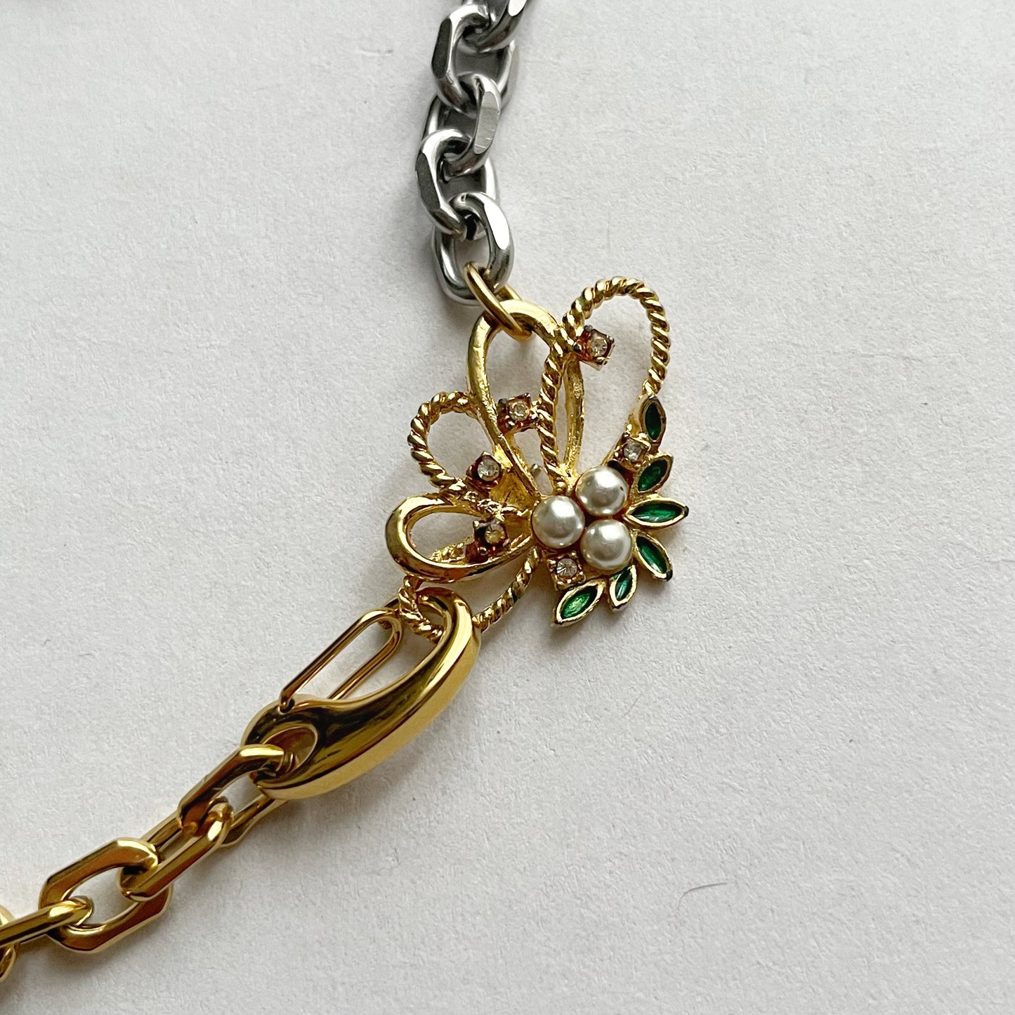 Collier - Broche fleurie