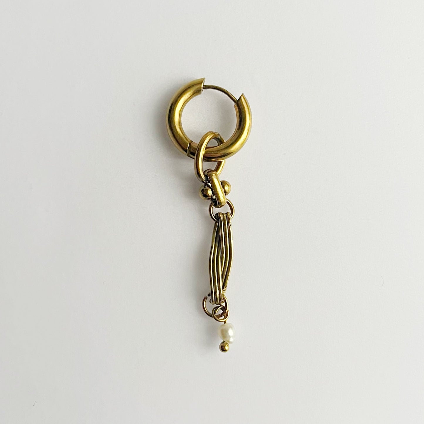 Boucle d’oreille - Assemblage doré