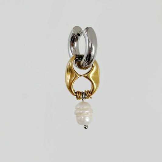 Boucle d'oreille - Maillon doré & Perle