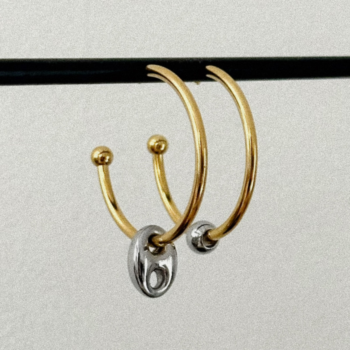 Paire de boucles Lexie - Dorée