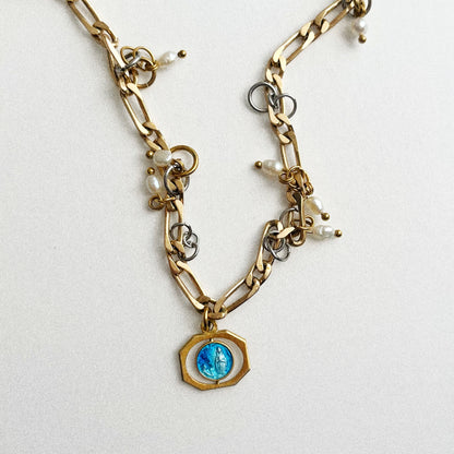 Collier - Médaillon & perles