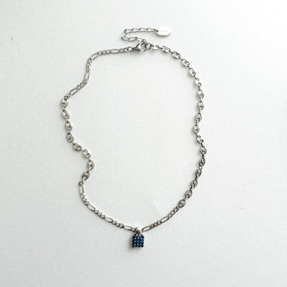 Collier - Pendentif strass bleu