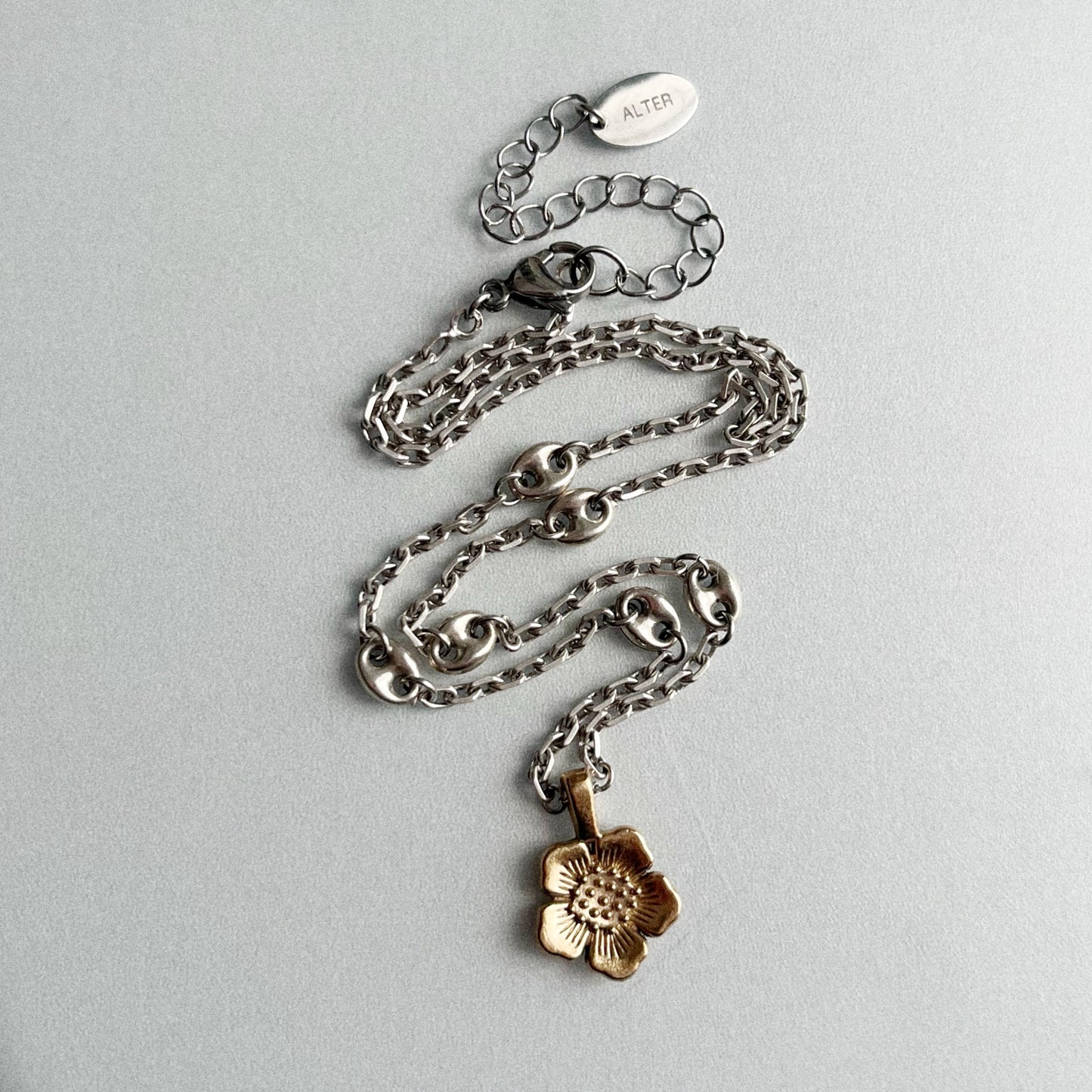 Ezra Necklace