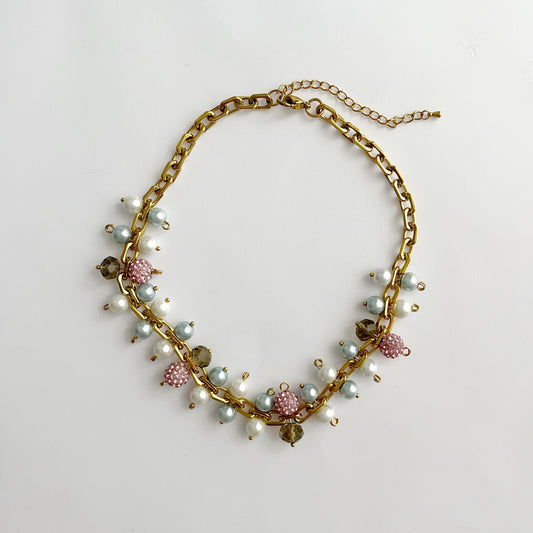 Collier Bourgeons 08