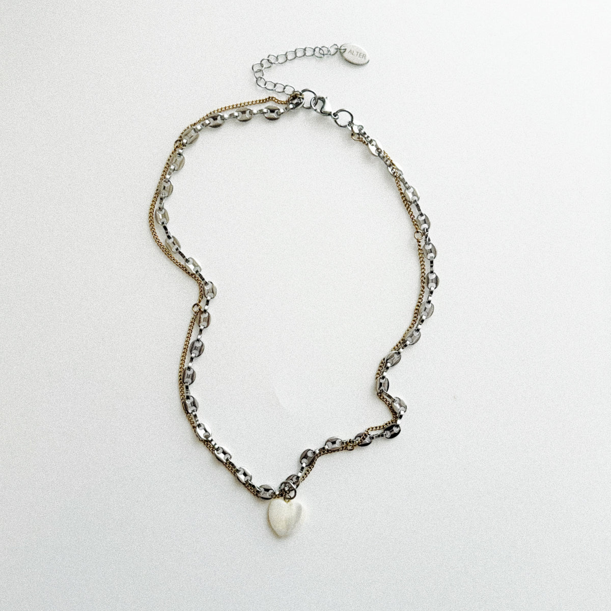 Collier - Coeur nacré et chaînes mixtes