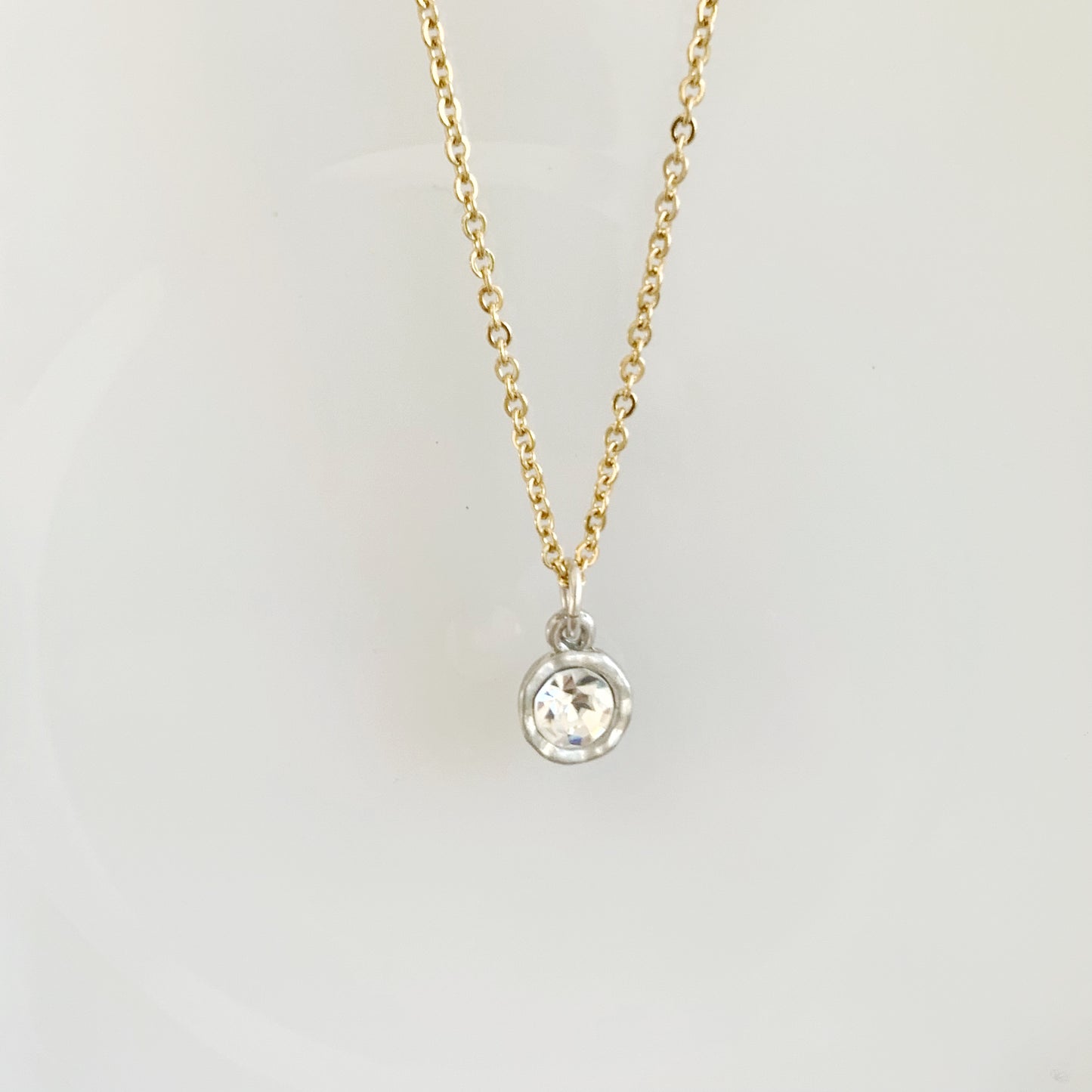 Collier pendentif strass - P23.21